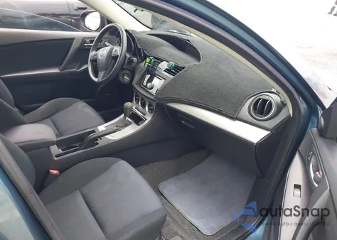 2010 Mazda Mazda3 I Touring из США, поврежденный, VIN JM1BL1SF4A1228151
